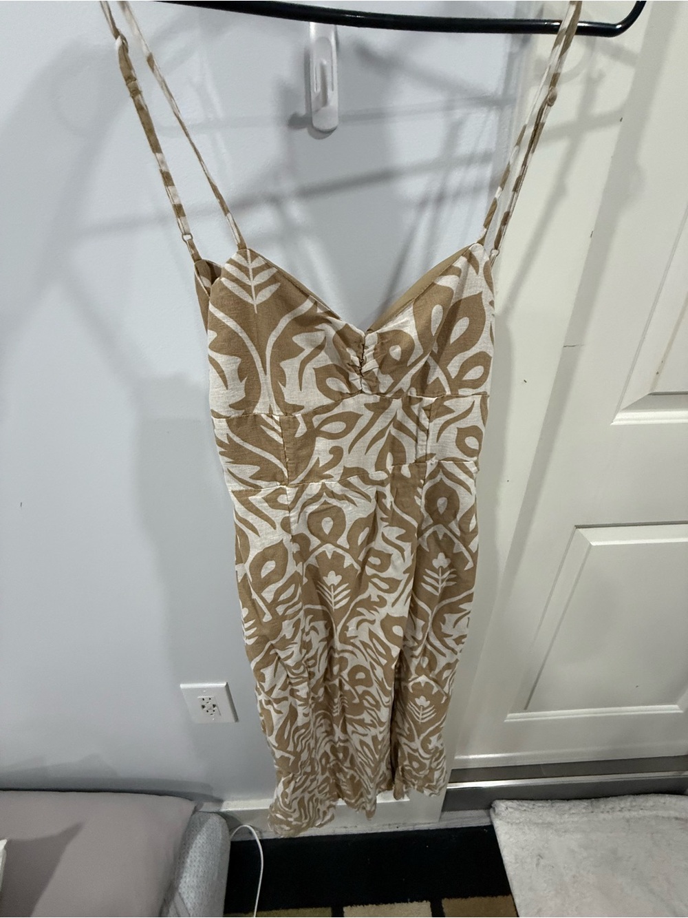 American Eagle Outfitters Tan & White Printed Spaghetti-Strap Midi Dress
